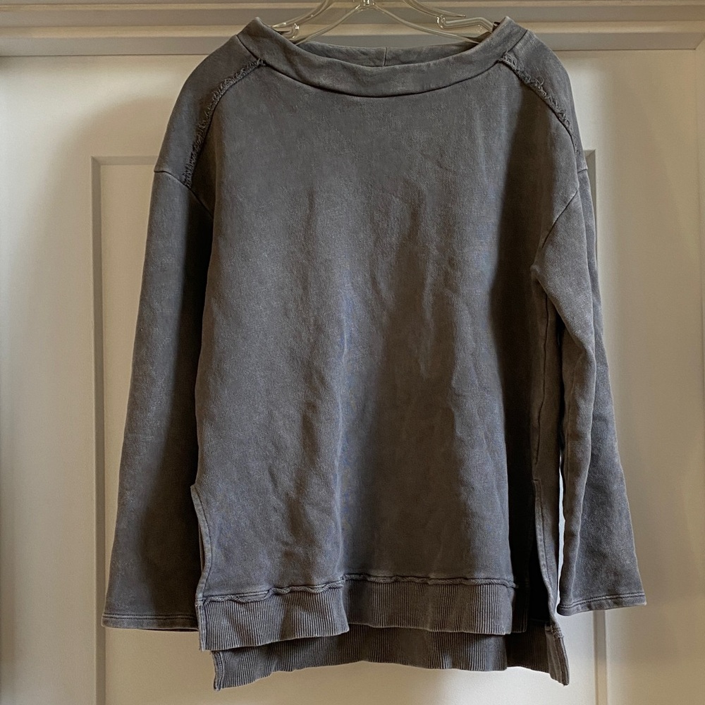 Anthropologie Pilcro Gray sweatshirt
